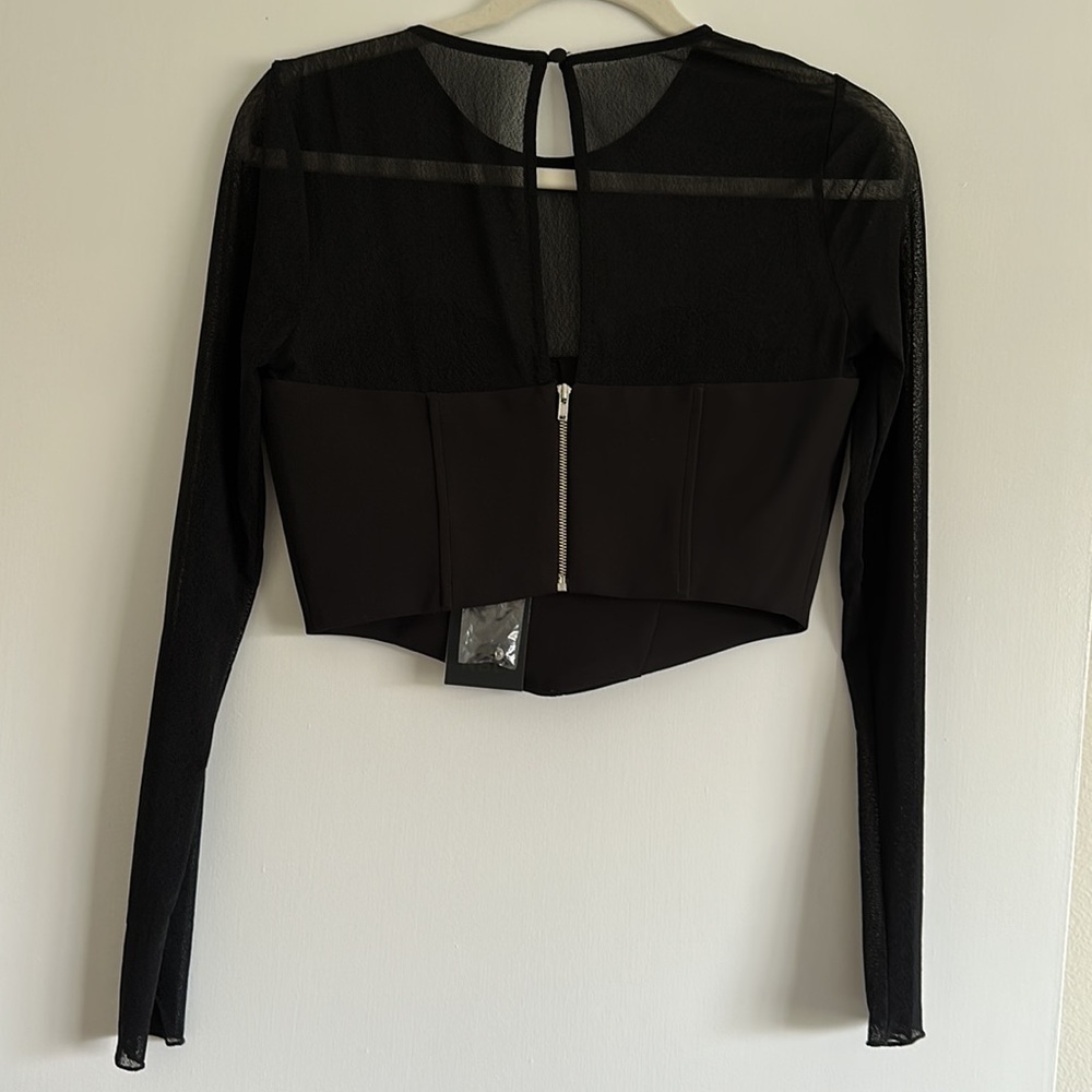 NWT Top! - Picture 5 of 5